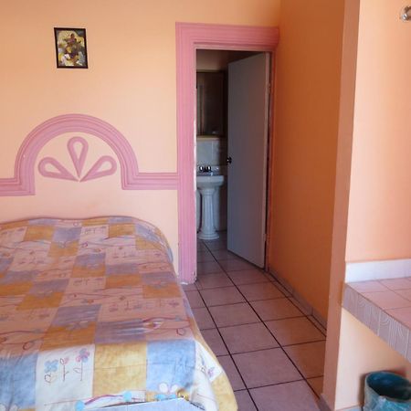פורטו פנאסקו Hotel Plaza Penasco מראה חיצוני תמונה