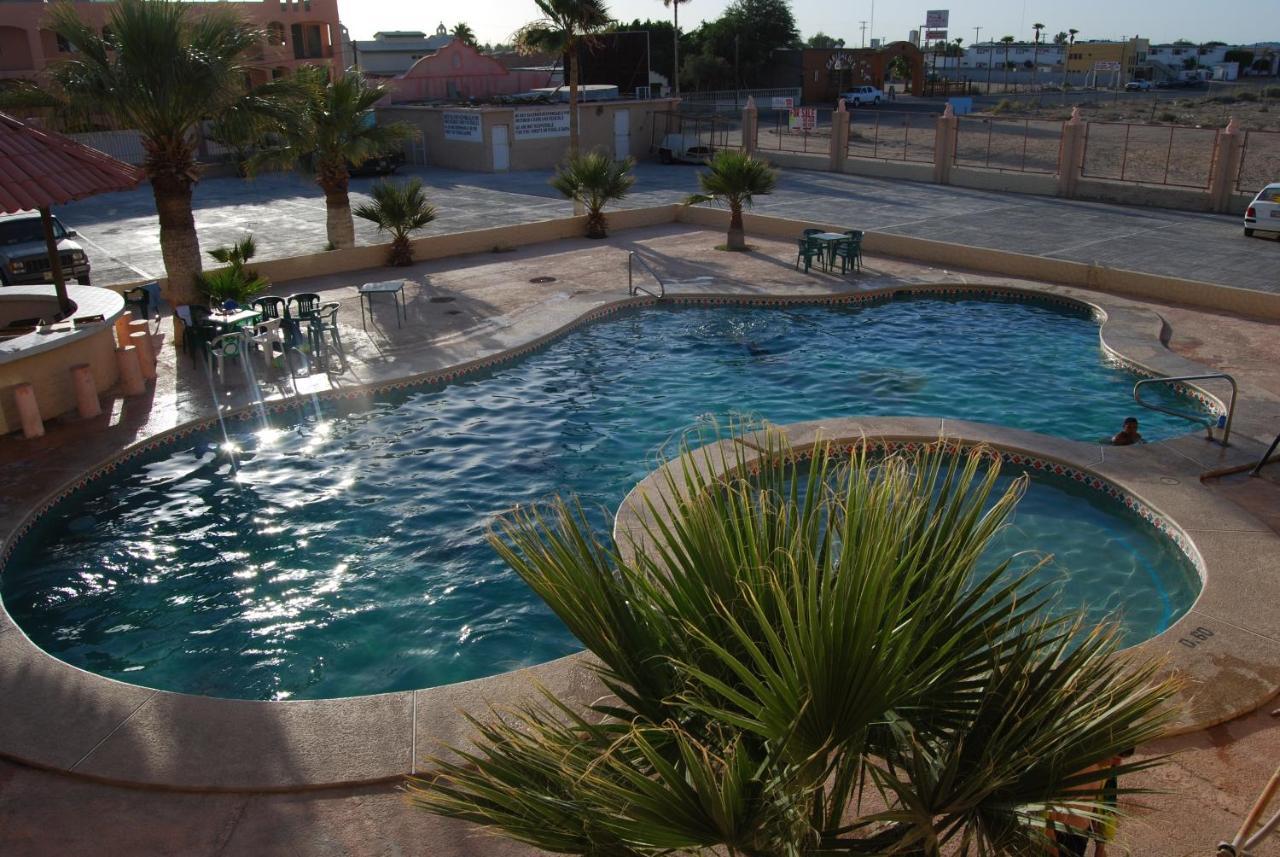 פורטו פנאסקו Hotel Plaza Penasco מראה חיצוני תמונה