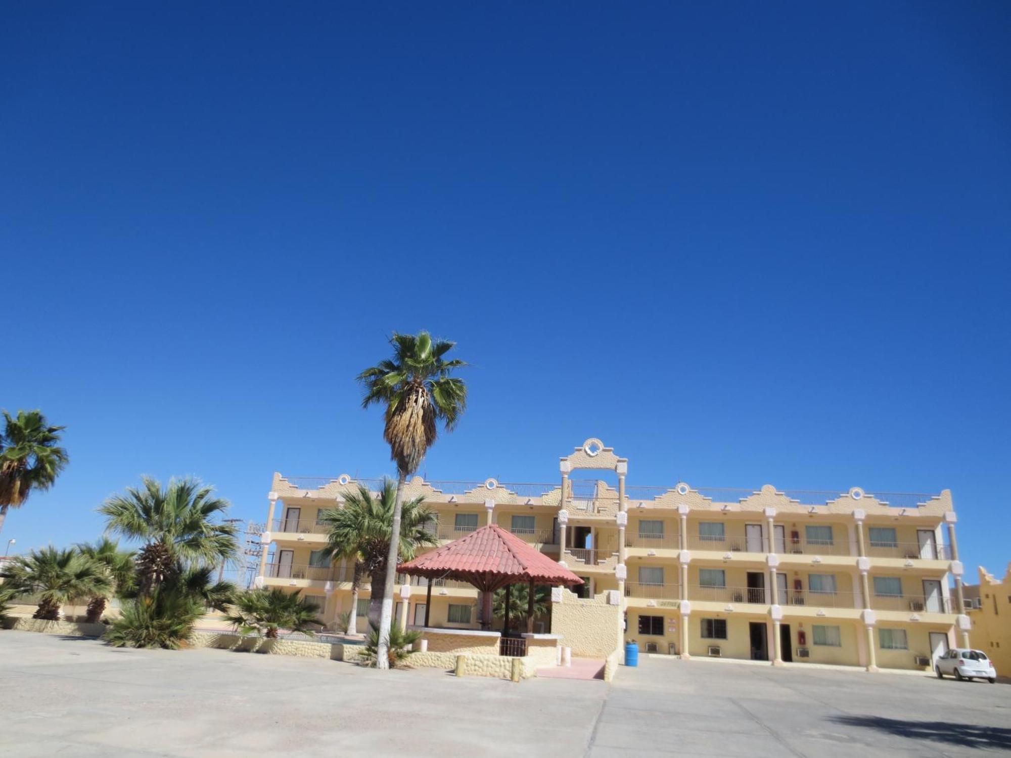 פורטו פנאסקו Hotel Plaza Penasco מראה חיצוני תמונה