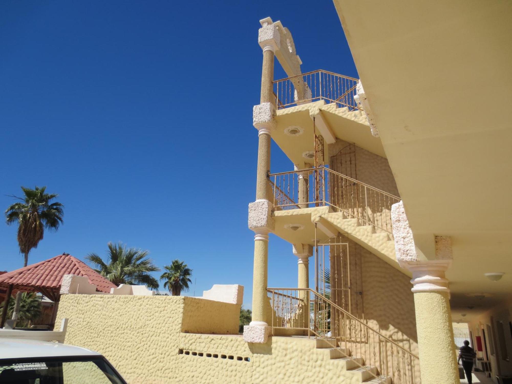 פורטו פנאסקו Hotel Plaza Penasco מראה חיצוני תמונה