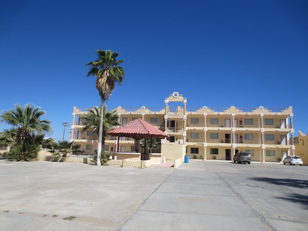 פורטו פנאסקו Hotel Plaza Penasco מראה חיצוני תמונה