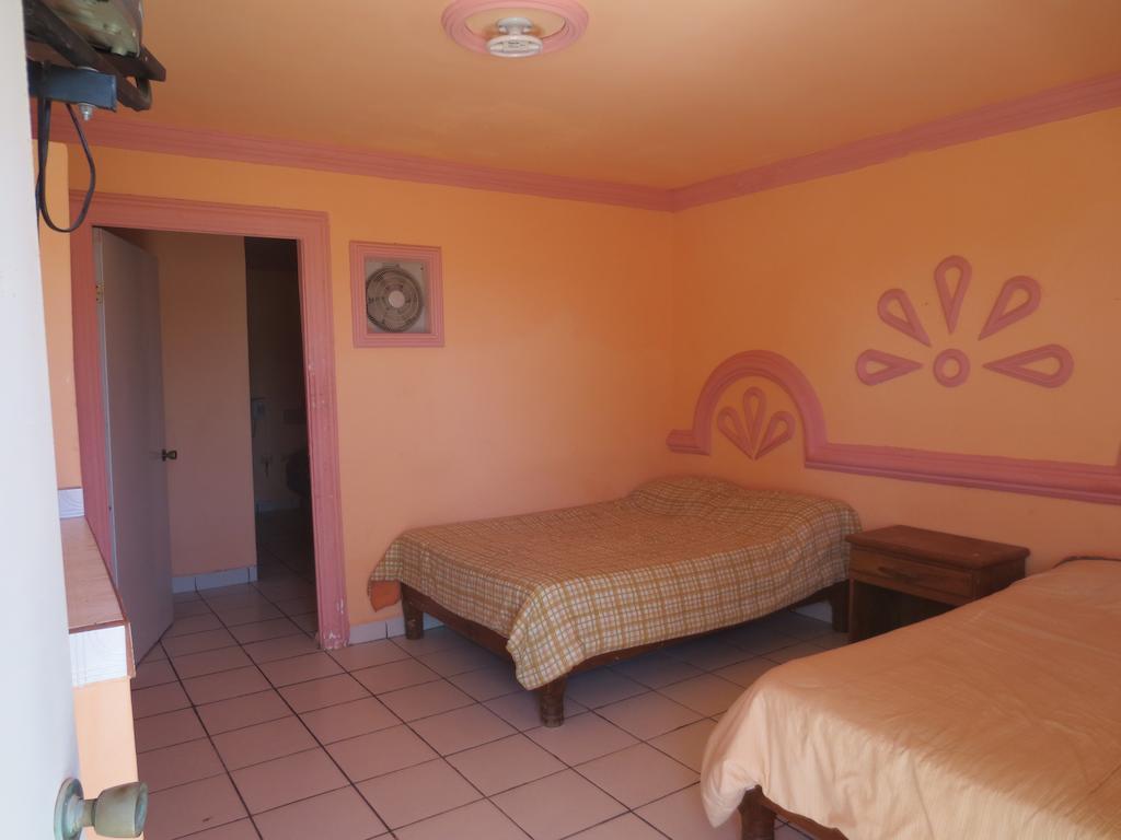 פורטו פנאסקו Hotel Plaza Penasco חדר תמונה